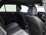 シンプルなデザインで飽きさせない内装がVolkswagenのコンセプトの一つでもあります。