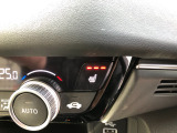 【シートヒーター】スイッチを押せば、座面と背もたれで体を温めてくれます♪