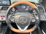 ステアリングも使用感が少なく、きれいな状態となっております♪