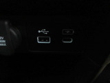 便利な充電用USBジャックも付いています☆周辺機器の充電にご利用頂けます☆