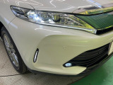 【シーケンシャルターンランプ付きLEDヘッドライト】人気の『流れるウィンカー』付きのLEDヘッドライトを装備♪高級感はもちろん、点灯時は存在感たっぷりで他車からも認識されやすく安心です。