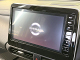 【純正ナビ】人気の純正ナビを装備しております。ナビの使いやすさはもちろん、オーディオ機能も充実!キャンプや旅行はもちろん、通勤や買い物など普段のドライブも楽しくなるはず♪