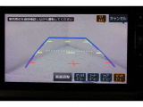 バックカメラで駐車も楽々です。