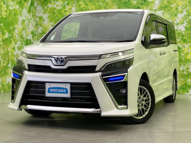 ヴォクシー 1.8 ハイブリッド ZS 煌III 