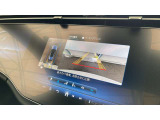 【リアカメラ】見通しの悪い場所への進入時や狭い場所での駐車時に役立ちます。