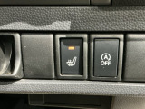 シートヒーターが付いています!寒い日に便利な装備ですね。