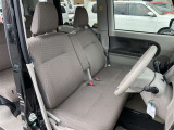 見通しのよいすっきりとした視界で、誰でも運転しやすいです。運転のしやすさは疲れにくさにも繋がりますよ♪