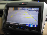 バックをするとき自動でリアの様子が映る『リアカメラ』付き!画面で確認しながらバックができますから安心ですね。でも、目視も大切ですよ!安全第一でお願いします!