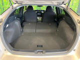 積み下ろしのしやすいデッキにはたっぷりと荷物を積み込んでいただけます。遊びから仕事まで、様々なシーンで頼れます♪