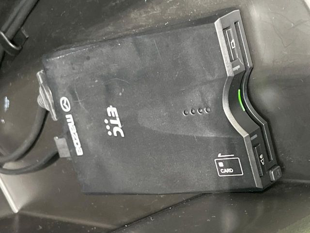 ゆうか様　確認用 マツダ CX-8 2.5 25S の中古車詳細 (55,880km, チタニウムフラッシュ