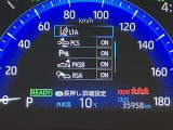 【クリアランスソナー】警告音と表示で、障害物の確認をアシスト♪縦列駐車時や駐車場・車庫などでの取り回しをサポートします。