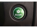 ECONスイッチの効果とあなたの運転で、クルマと力をあわせ「燃費向上=ガソリン代の節約=CO2 削減」のチャレンジをお楽しみください。