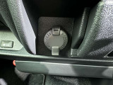シガーソケット用の充電器が使用可能です!
