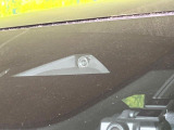 【i-ACTIVESENSE】走行中に前方の車両等を認識し、衝突しそうな時は警報とブレーキで衝突回避と被害軽減をアシスト。より安全にドライブをお楽しみいただけます。
