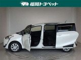 両側パワースライドドア付きだから、狭い駐車スペースなどでの 乗り降りラクラク!小さなお子さまのいるご家庭には嬉しい装備。