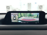 【360&deg;ビューモニター】専用のカメラにより、上から見下ろしたような視点で360度クルマの周囲を確認することができます☆死角部分も確認しやすく、狭い場所での切り返しや駐車もスムーズに行えます。