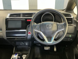 運転しやすいインパネ周りです!見やすいレイアウトで快適なドライブをサポートします!