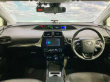プリウス 1.8 S E-Four 4WD 寒冷地 Bカメラ 四駆 LEDライト VSC