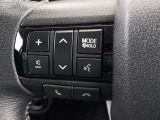 ステアリングスイッチ装備!運転しながら手元でオーディオの操作などができます。