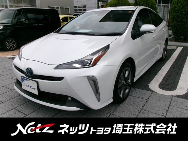 トヨタ プリウス 