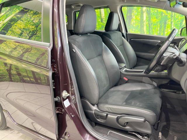 ホンダ シャトル 1.5 ハイブリッド Z の中古車詳細 (102,413km