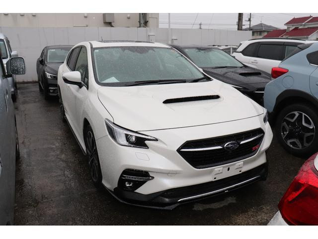 レヴォーグ 1.8 STI スポーツ EX 4WD 