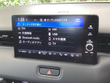 ナビ機能だけでなく、フルセグ、Bluetoothなどのオーディオ機能がついています!