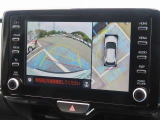 「パノラミックビューモニター」でクルマを真上から見るように周囲を確認でき、駐車の際に大活躍☆