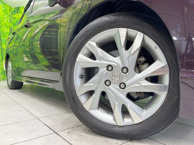 ホンダ シャトル 1.5 ハイブリッド Z の中古車詳細 (102,413km