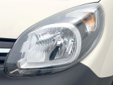 ●ヘッドライト:ヘッドライトは黄ばみも少なく、綺麗な状態を保っております。黄ばみ防止のレンズコーティングの施工も可能でございます。