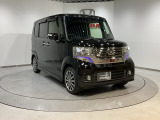 両側スライドドア、VSA(車両挙動安定化制御システム)を搭載していますので、雨天時や雪道などの運転をサポートしてくれます。