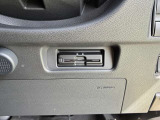 今や欠かせない装備となったETC車載器!ビルドインタイプなので、運転の邪魔にもなりません♪