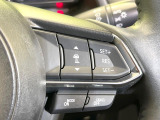 【マツダ・レーダークルーズコントロール】高速道路での長距離走行が楽に!自動で速度を保つクルーズコントロールが、衝突軽減システムと連携し、前方の車両を感知して車間を保つように速度調節してくれます!!