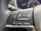 ステアリング左側です。オーディオ操作用スイッチが並びます。