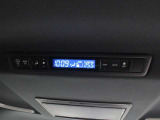 リヤオートエアコンです。
