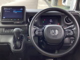 Honda認定中古車 U-Selectは3つの安心をお約束します。■Honda車のプロが整備した安心■第三者機関がチェックした安心■購入後もHondaが保証する安心
