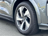 純正アルミホイール装着 綺麗な状態です。