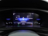 視認性と操作性の良さを両立したドイツ車ならではのスピードメーターです。