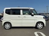 外部査定機関にて車両の鑑定を行っております。外部の第三者機関AISによる厳しい検査で車両を細かくチェックしております。安心して当店の車両をお選び下さい。「Re:HYBRID」は鑑定書の発行をしております。