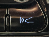 【車両接近通報装置】低速でモーターによる走行をしている時に、歩行者にクルマの接近を知らせ、注意を促します!一時停止スイッチでON/OFFの切り替えが可能です!