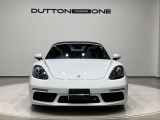 営業時間:10:00から18:00。経験豊富なスタッフが、お客様の夢のカーライフを全力でサポートいたします。