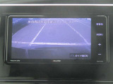 バックカメラ付き♪車庫入れ、バックでの駐車時に後方が見える事での安心感は大きいです☆一度装備したら外せなくなるアイテムです♪