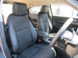 前席の画像です。是非運転席に座っていただき視界等をご確認ください。