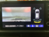 バックカメラが付いているので、車庫入れもラクラクです♪更にバンパーに取り付けられたソナーセンサーで、障害物を音とナビゲーション画面で知らせてくれます♪