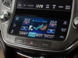 使いやすさや安全性を追求したステアリング周り!高級車ゆえにスイッチ類が多いのも特徴ですね!考え尽くされた配置ですぐに使いこなす事が出来ますのでご安心下さい!是非、体感してみて下さい!!