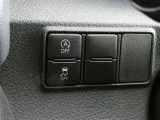 Aマークのスイッチはアイドリングストップ機能のON,OFF切替スイッチです。信号待ち等で停車時に一時的にエンジンを止めます、燃費向上に貢献しています。