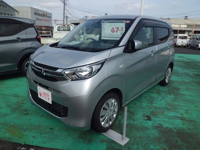 三菱 eKワゴン 