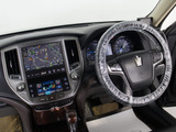 使いやすさや安全性を追求したステアリング周り!高級車ゆえにスイッチ類が多いのも特徴ですね!考え尽くされた配置ですぐに使いこなす事が出来ますのでご安心下さい!是非、体感してみて下さい!!