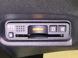 ビルトインタイプの【ETC】で見た目もスッキリ。高速道路の利用にとても便利です。