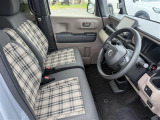 中古車にもボディーコーティング施工できます。一度ボディを磨いてから施工しますので、光沢のある綺麗な状態でお乗りいただけます。お気軽にご相談下さい。